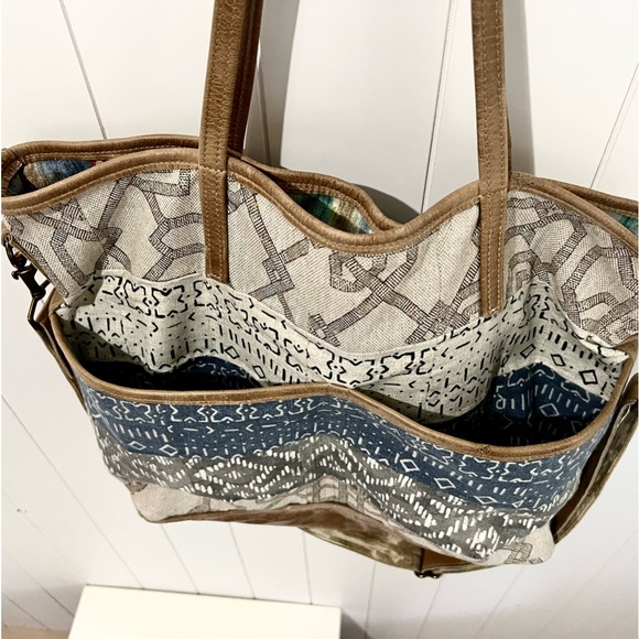 Southwestern Print  Canvas Leather Diaper Bag Baby Bag - Picture 4 of 15